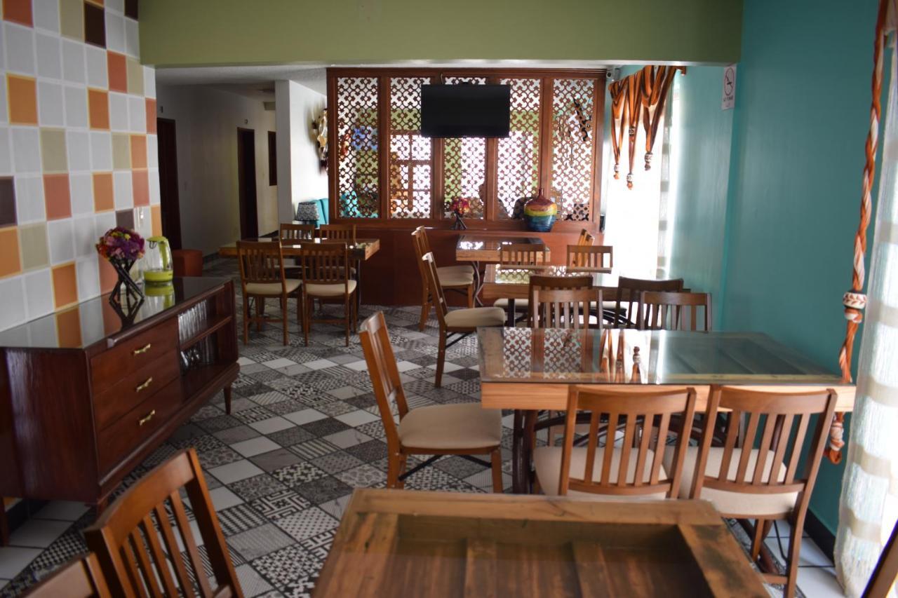Hotel Las Candelas De Хуамантла Екстериор снимка